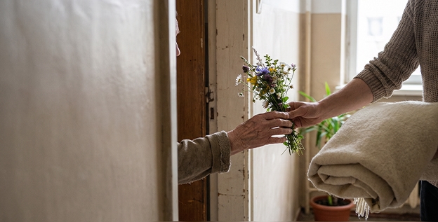 Wohl Seniorenbetreuung - herzliche Gesellschaft und professionelle Unterstützung für ältere Menschen in Berlin